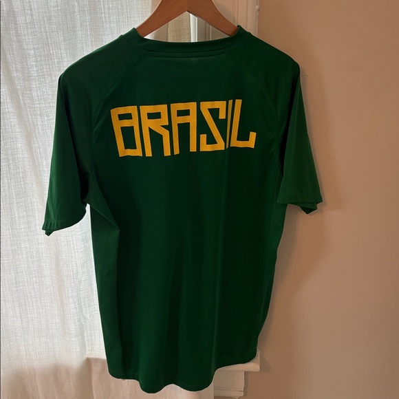 Nike Brasil Green Soccer Jersey - Picture 5 of 6